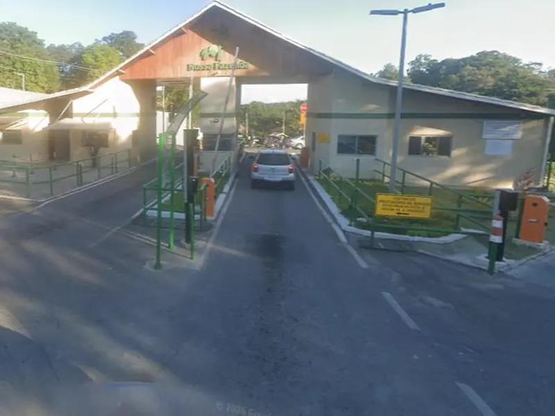 Rural em Esmeraldas De R$ 2.000.000,00 com 40% de desconto